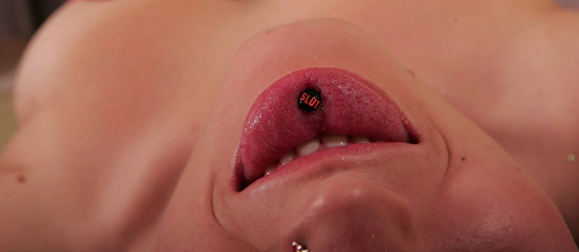 Holly Amorous profile banner