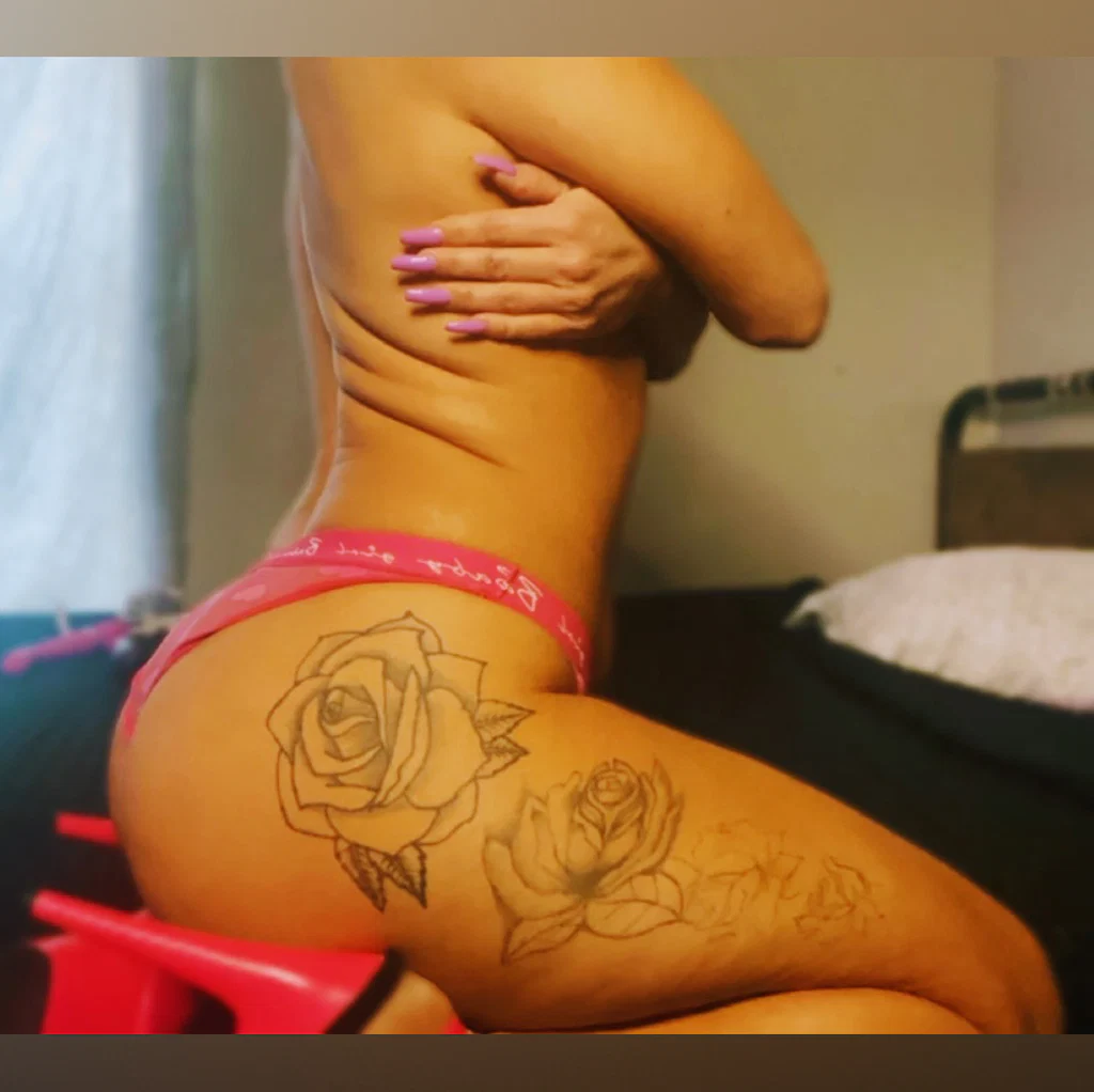 MoneyBagBarbie's avatar