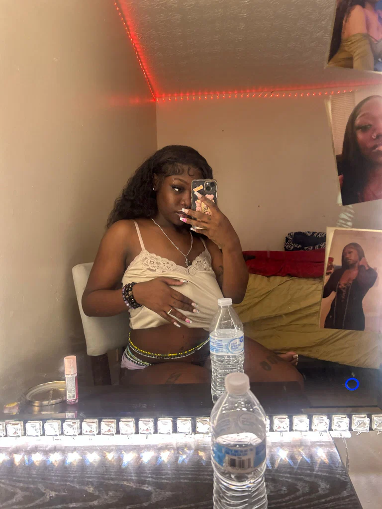 tea bby's avatar