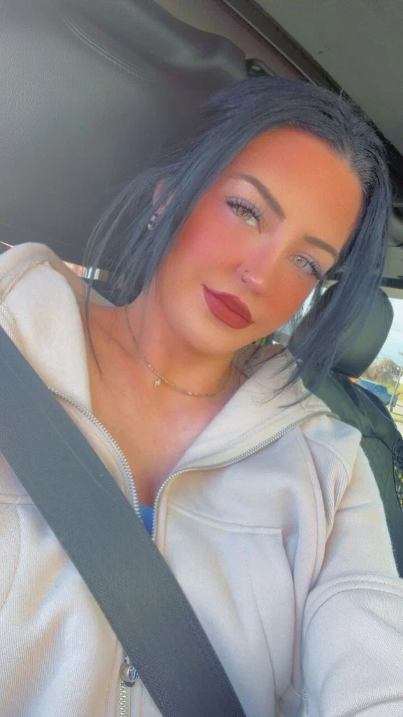 Your Fave Petite Smalltown Attraction🖤📞's avatar