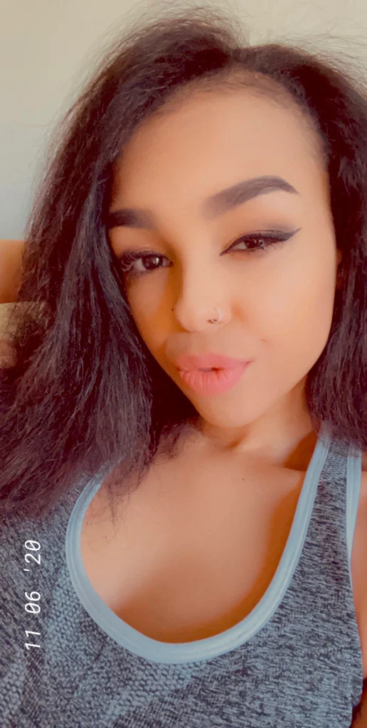 Gold.Kitty69