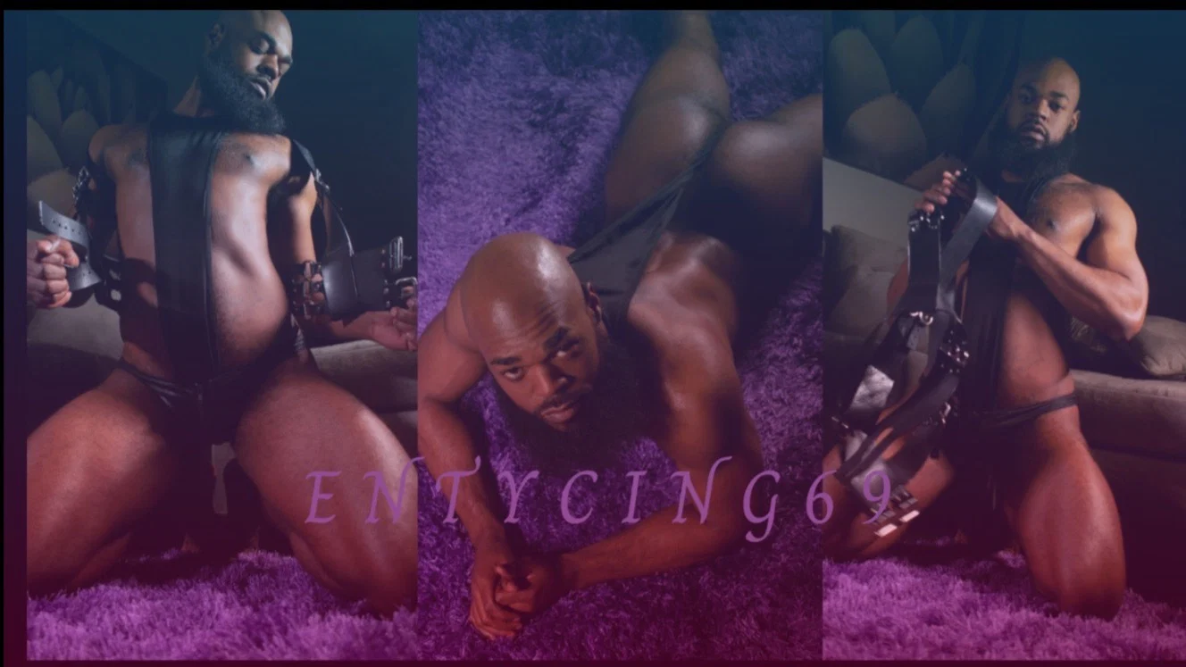 Entycing profile banner