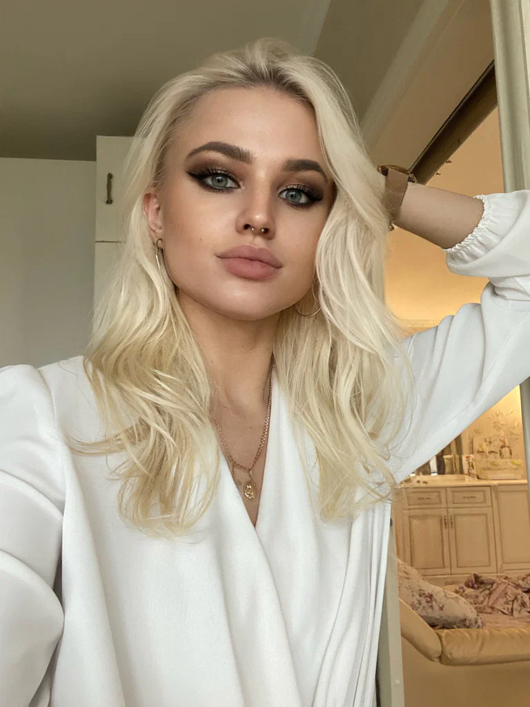 Angel's avatar