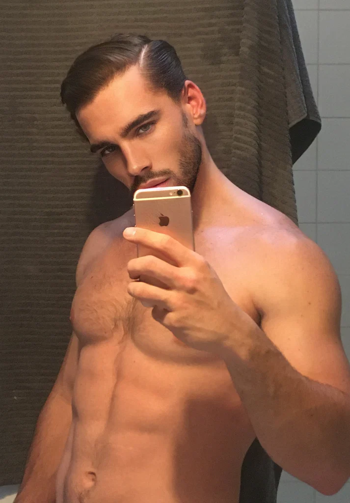 Mathis Aulachi's avatar