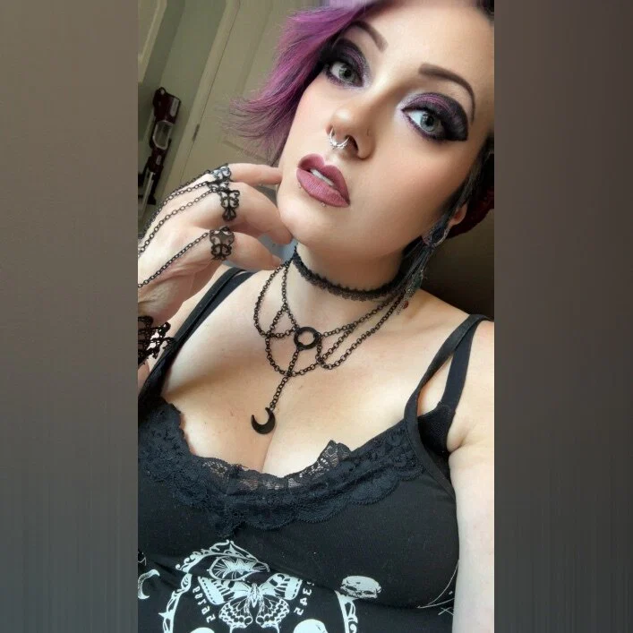 RavenousRikki92