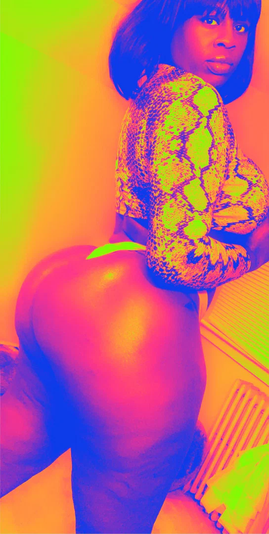 6ft_blackbarbie profile banner