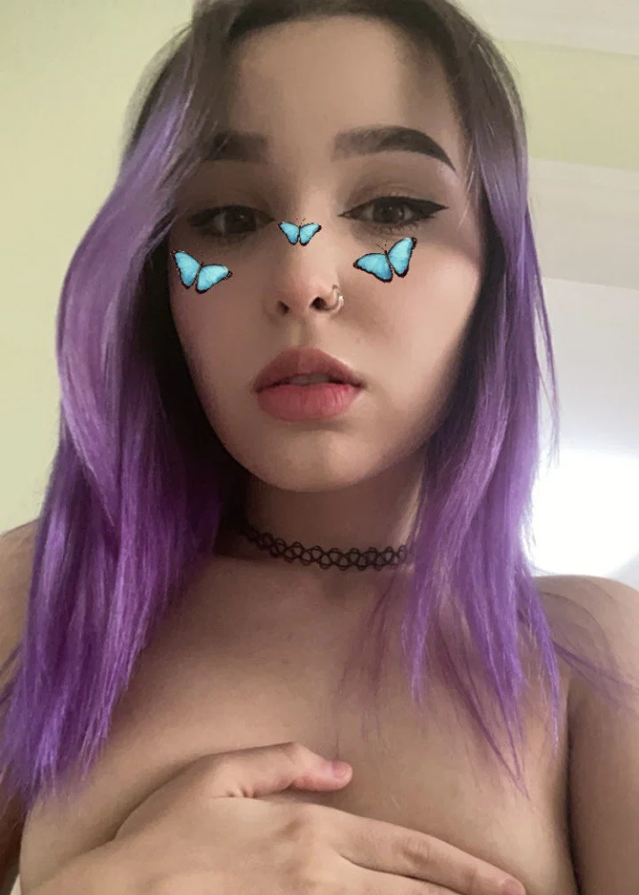 Evee May's avatar