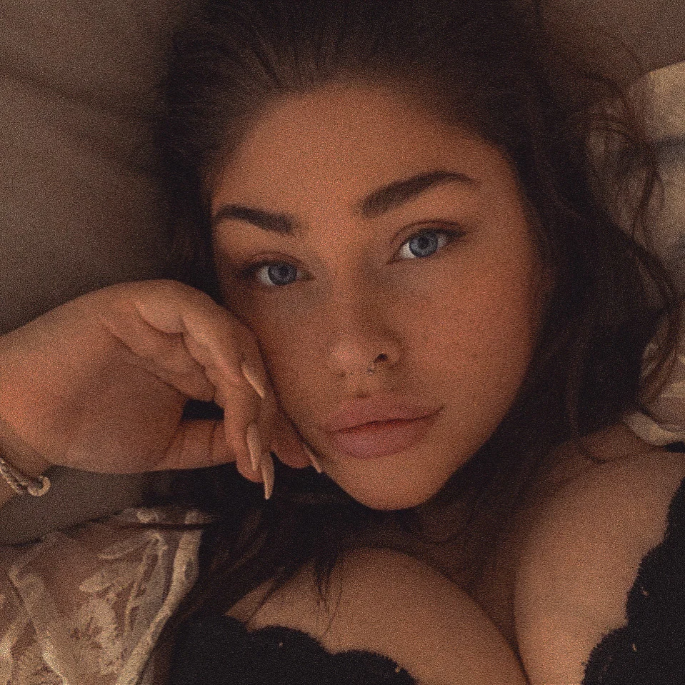 Mandi 💗's avatar