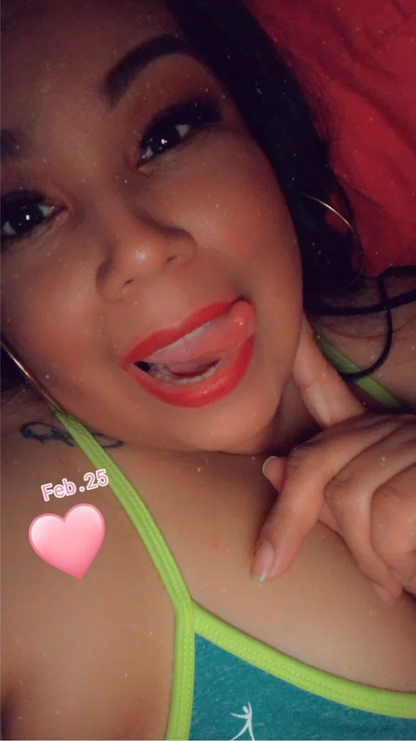 Sassy Latina profile banner
