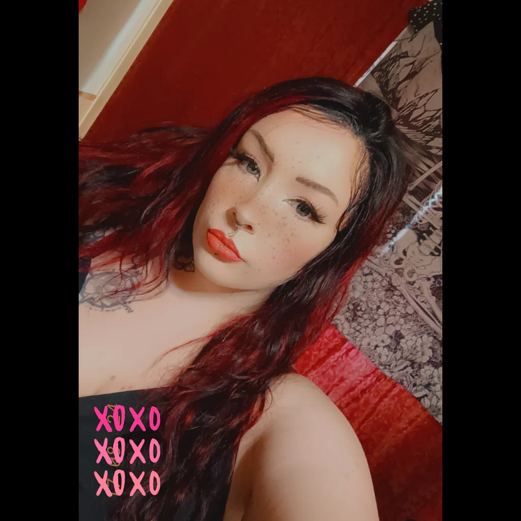 Goth Baby Doll X UNLOCKED🥀 official's avatar