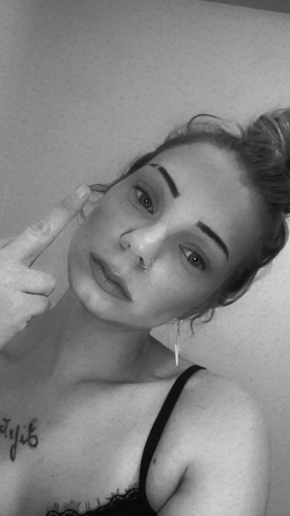 AleXXXis99's avatar
