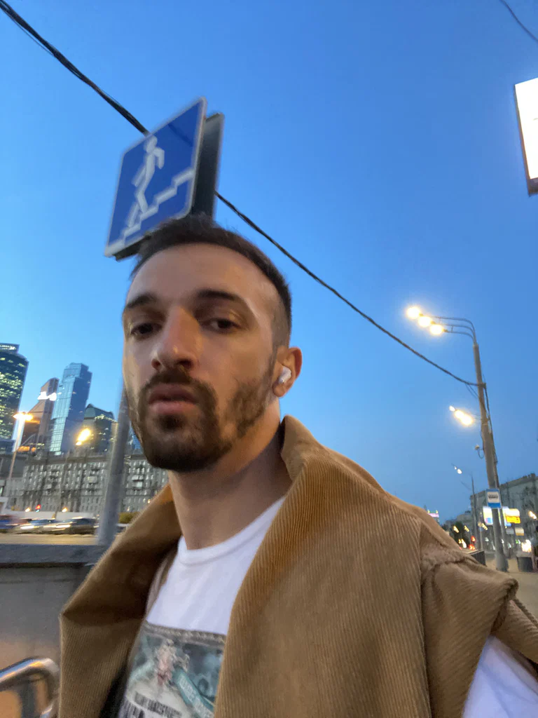 Gyo🦄's avatar