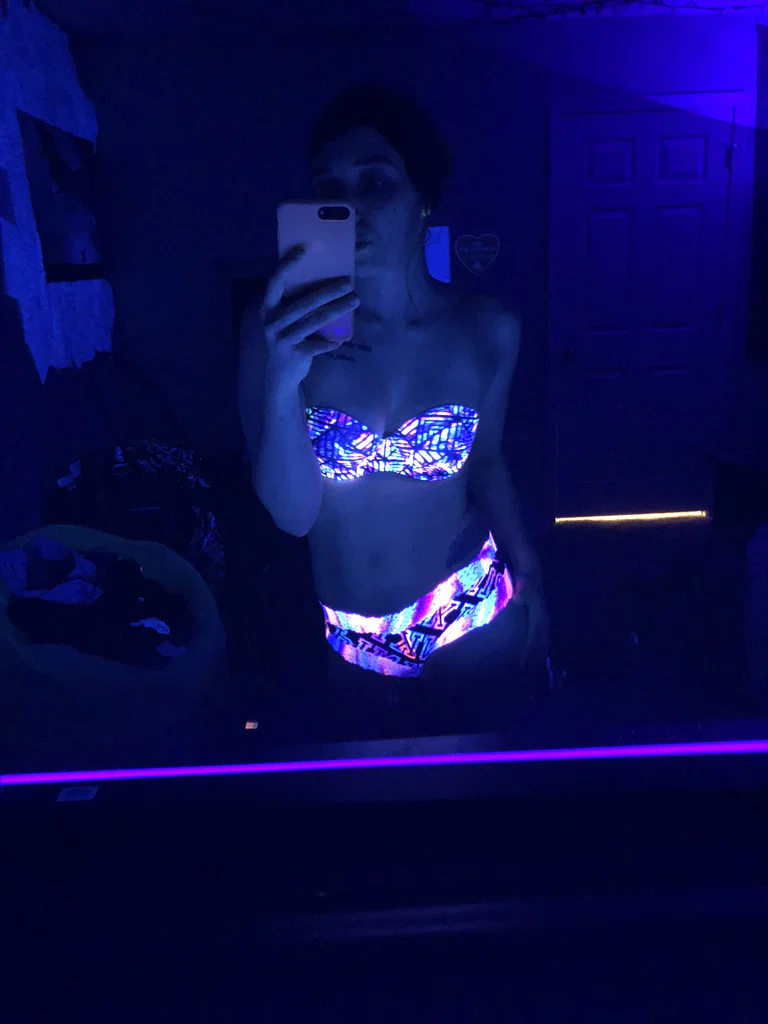 Custom Queen Pocket GF of Your Dreams⛓️🌸's avatar