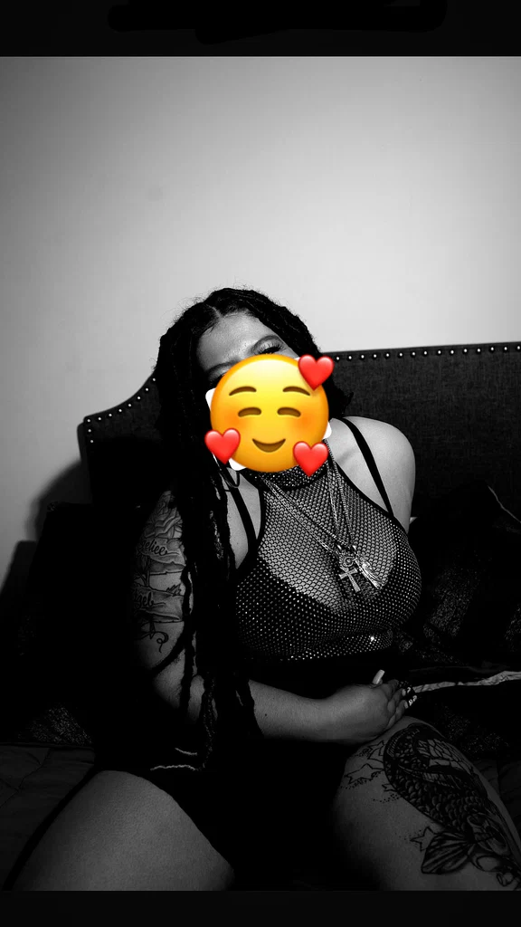 suzzie uzzie's avatar