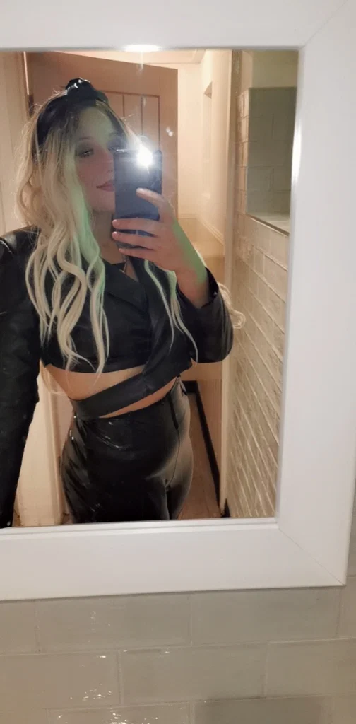 WelshGyal26's avatar