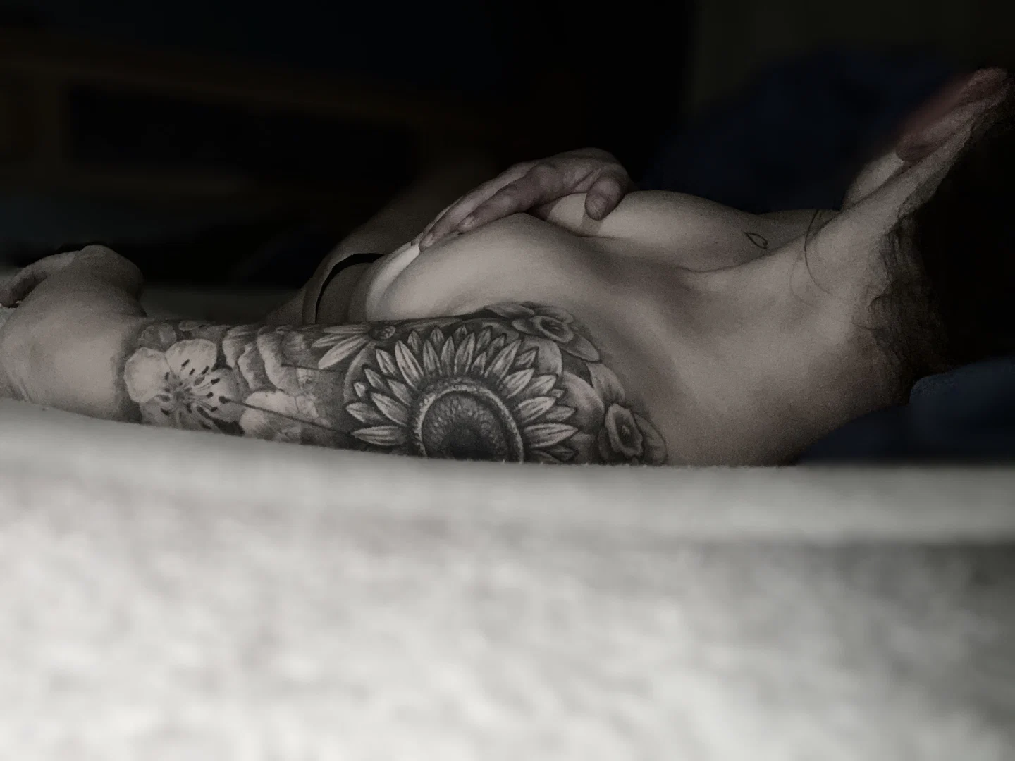Rae xo π profile banner