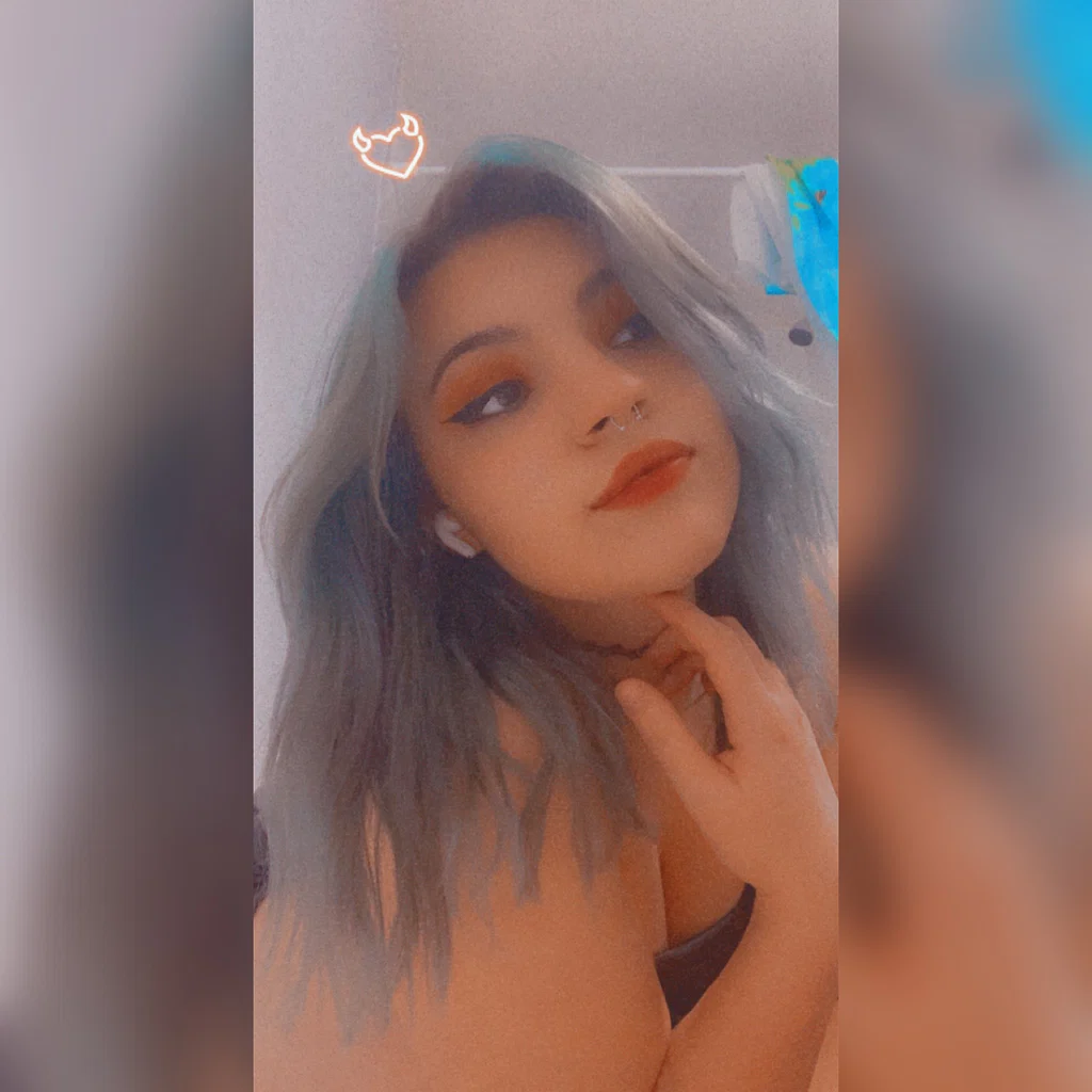 Roxx🥰's avatar