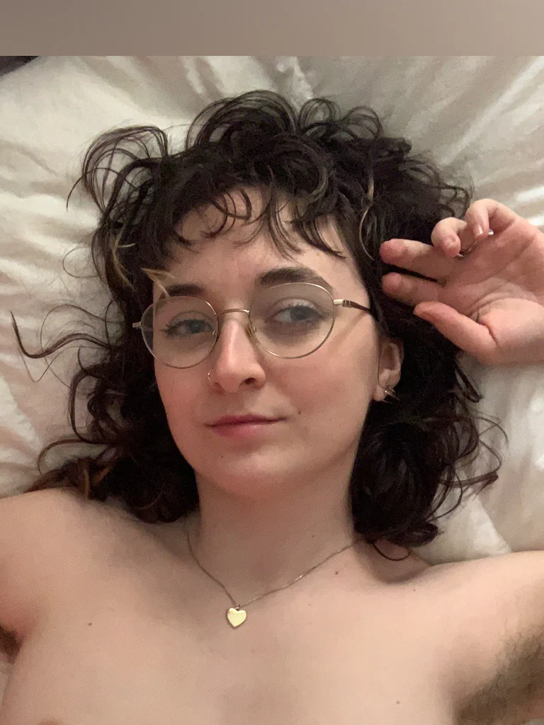 Lily Rose's avatar