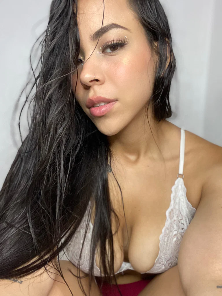ChinaYal 💗's avatar