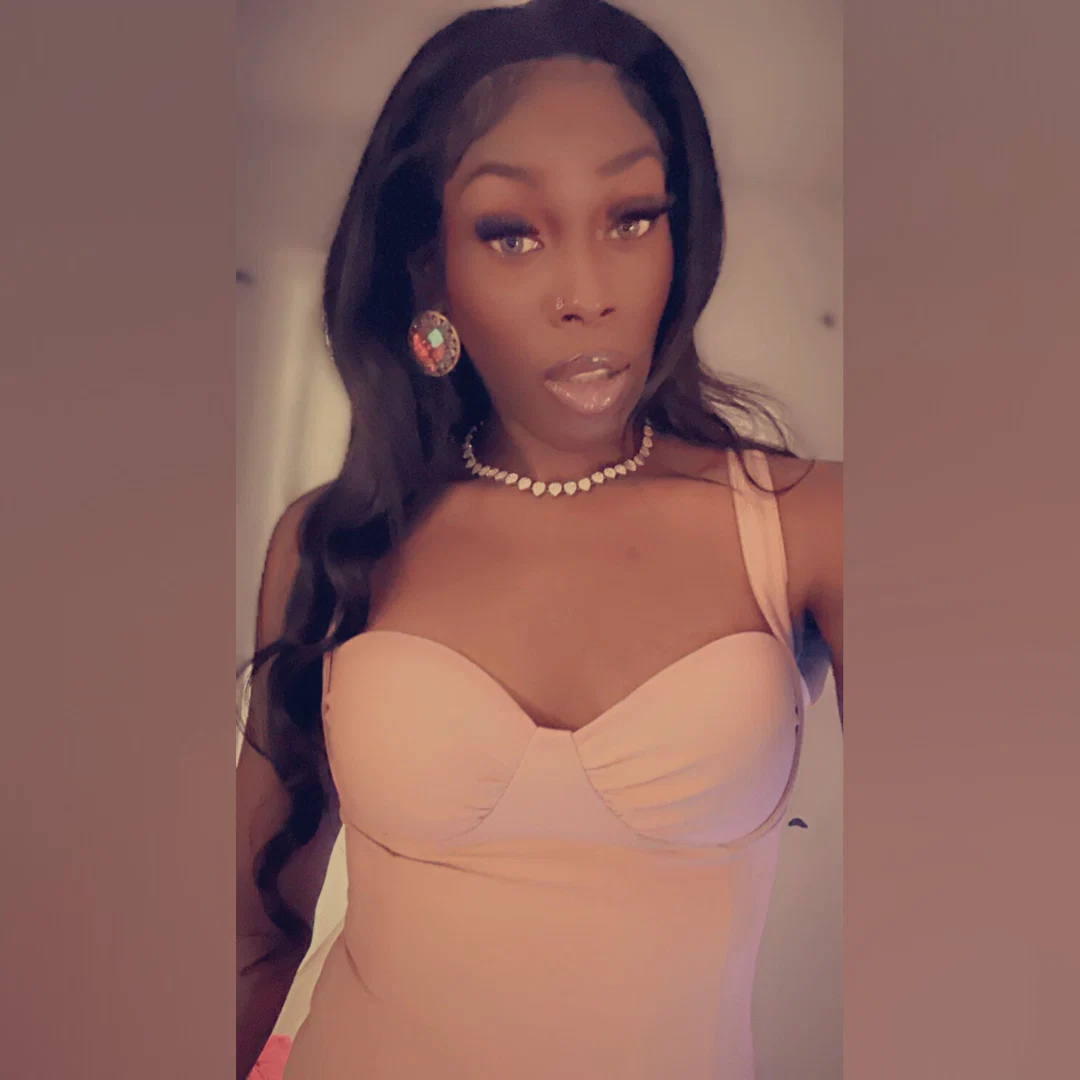 Ivy Brooks profile banner