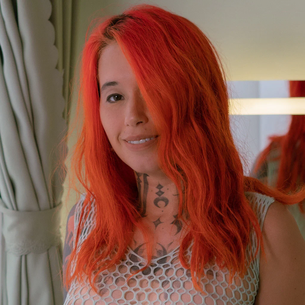 Nora Redmain (Private Page - All Access)'s avatar
