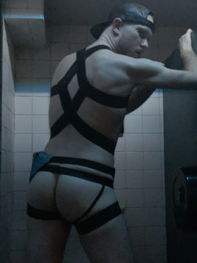 Michael Kelly's avatar