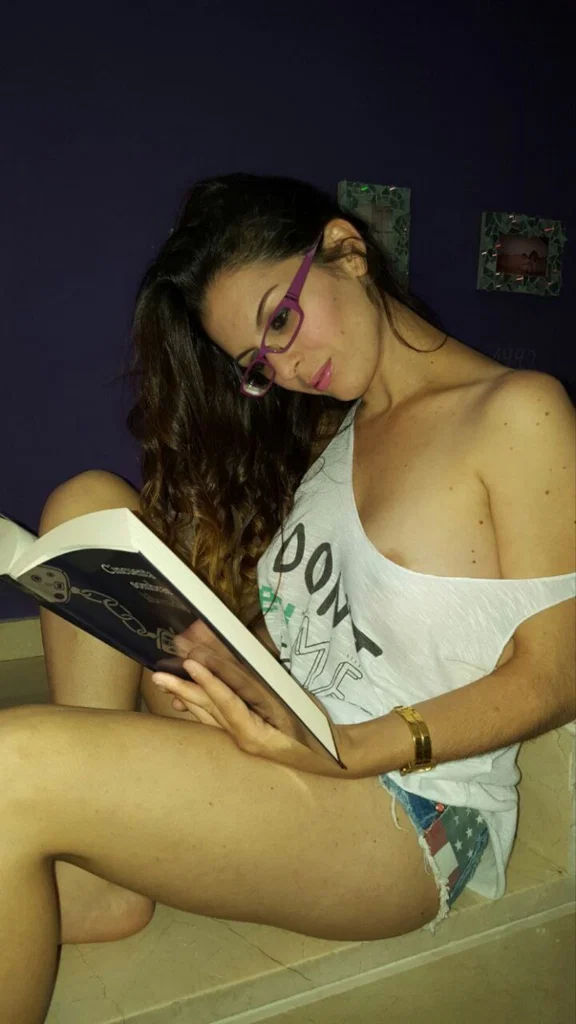 Goddess Flirty