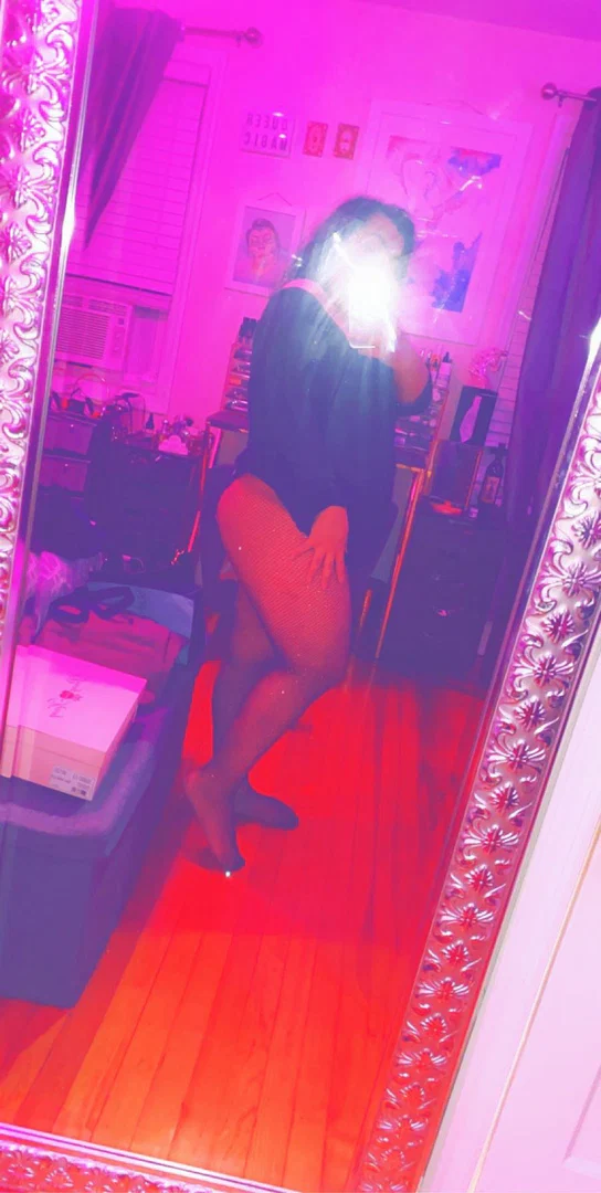 Trans BBW profile banner