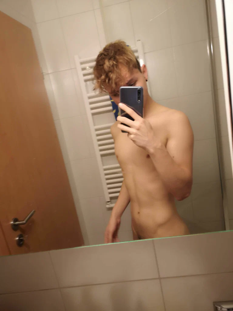 Andrew_Collins