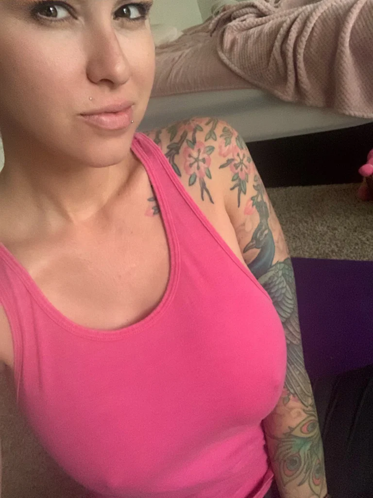 NikiMeow