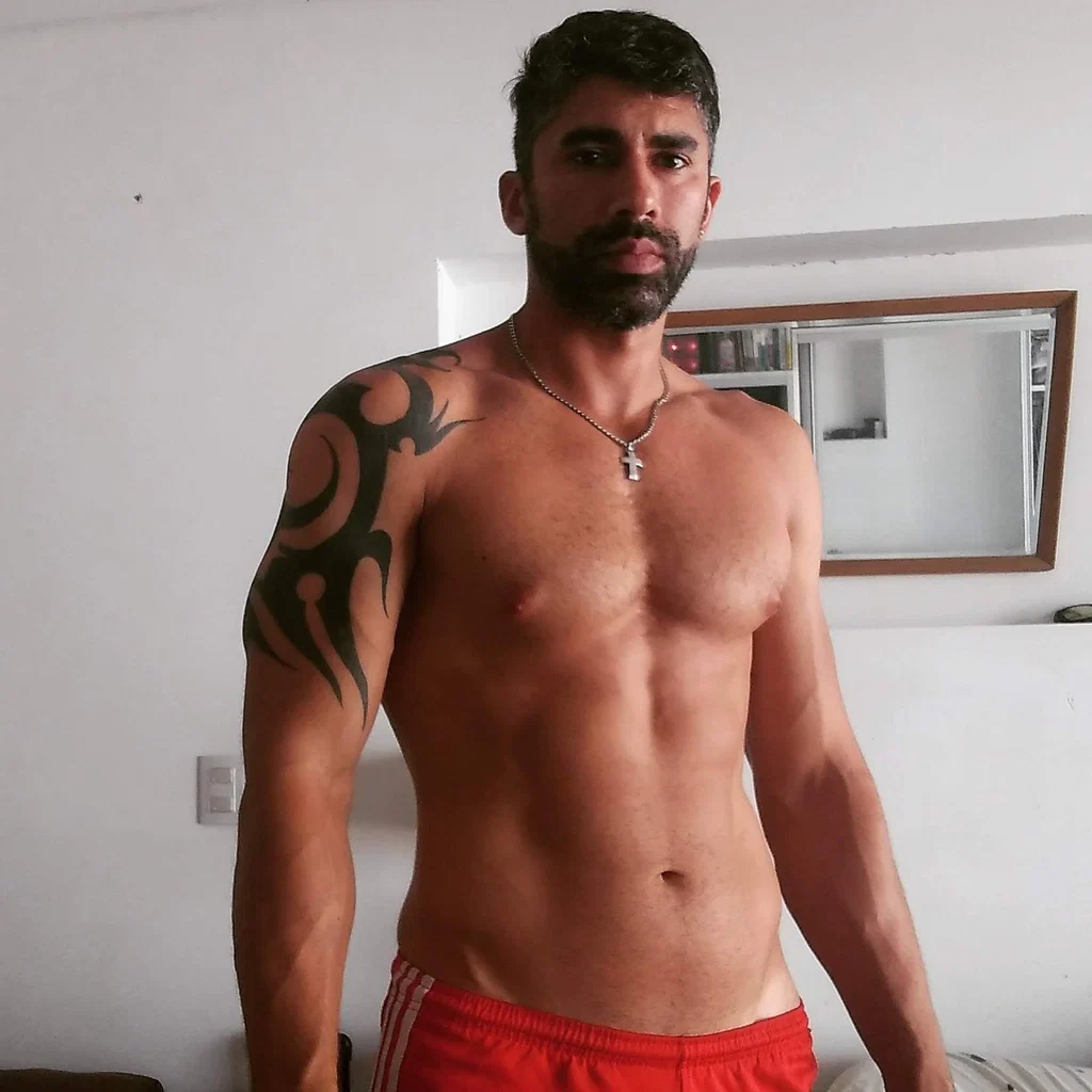 Leon 🦁's avatar