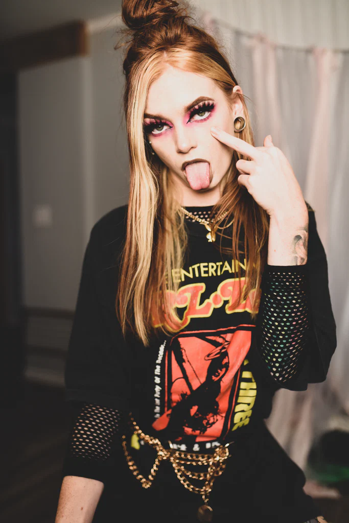 T's avatar