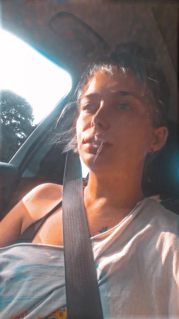 Mommy pothead's avatar