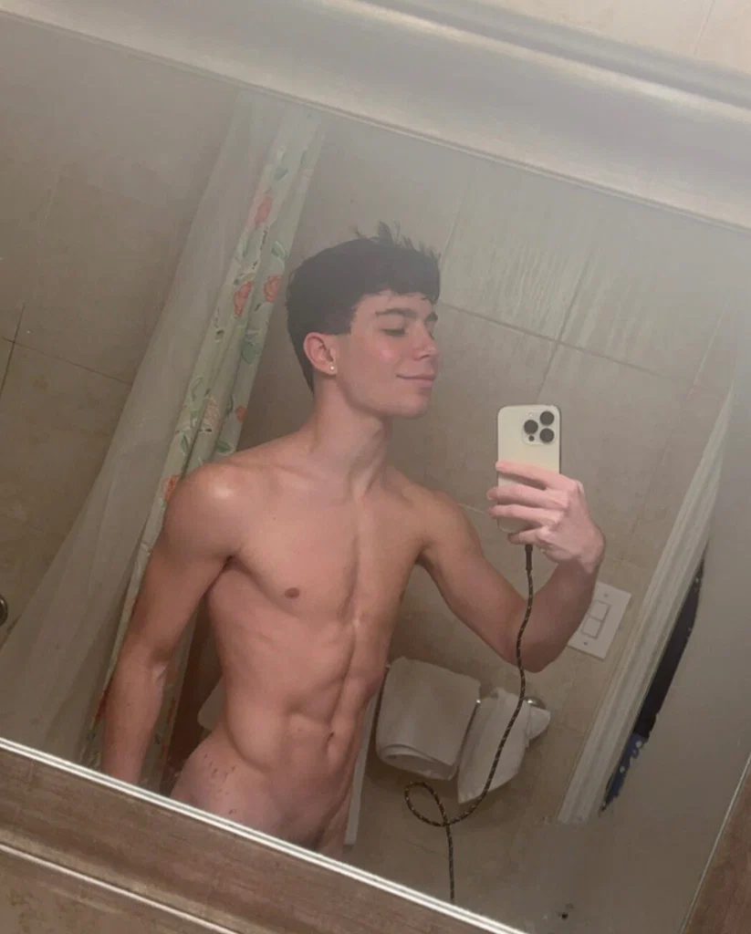 HaydenBrooksXXX's avatar