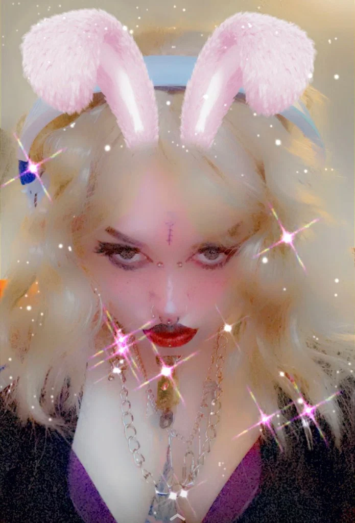 H3LLBVNNY's avatar