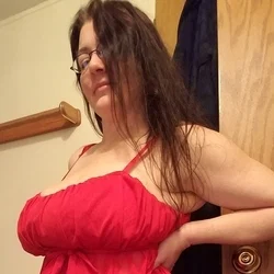Tasha Pine's avatar