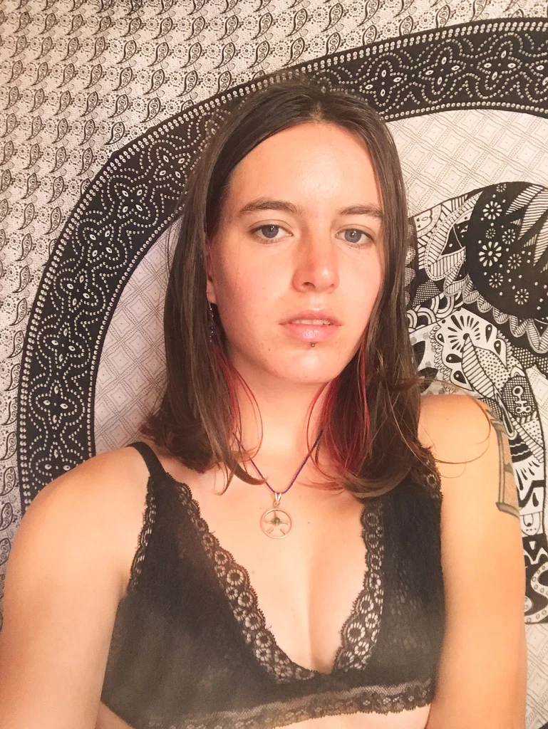 Joy Singer's avatar