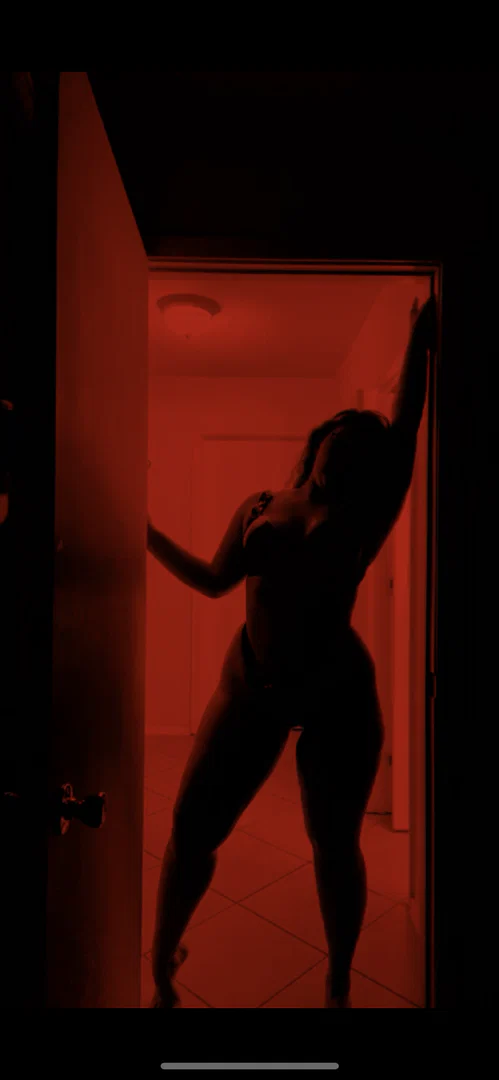 Curvy Carly 🥵 profile banner