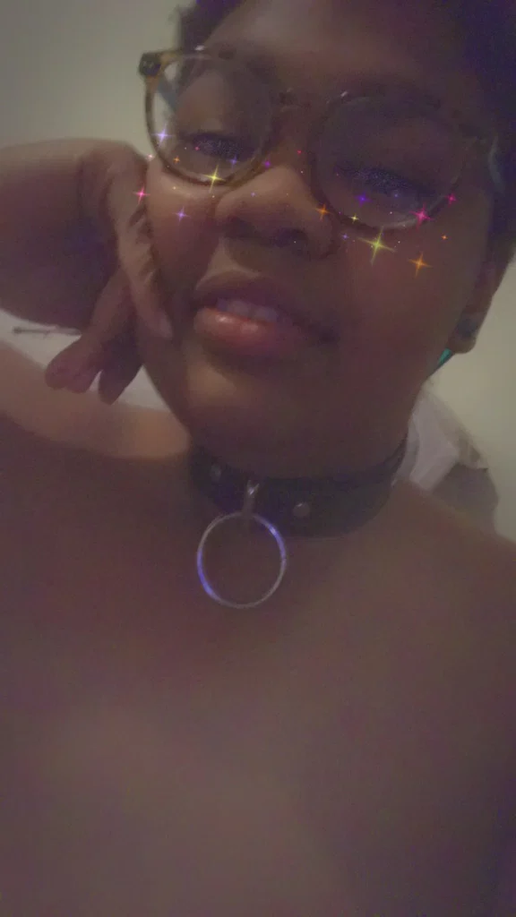 SluttyBrat's avatar