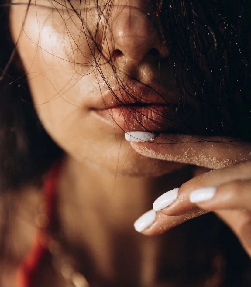 Exclusive content of A profile banner