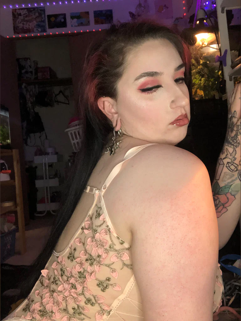 🍒Honey Luxe🍒's avatar