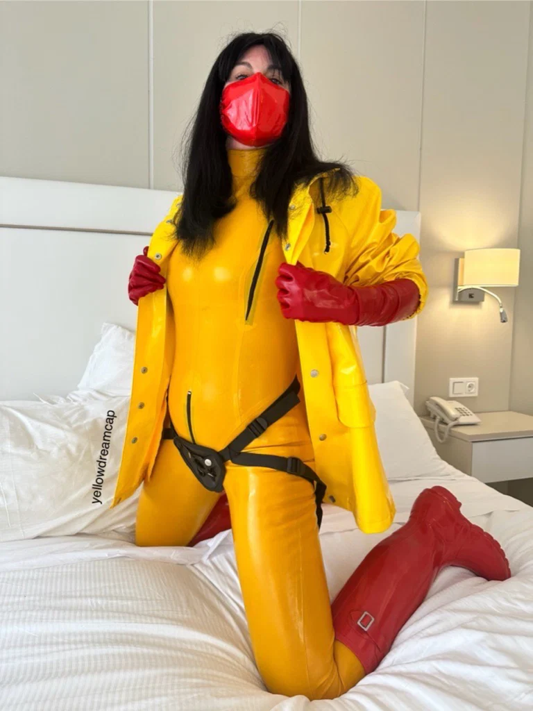 Chrissi's avatar