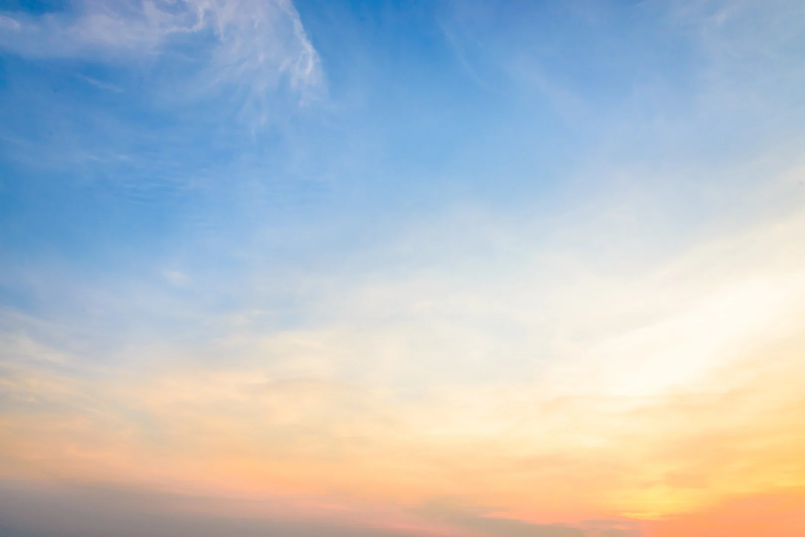 Lorena R profile banner