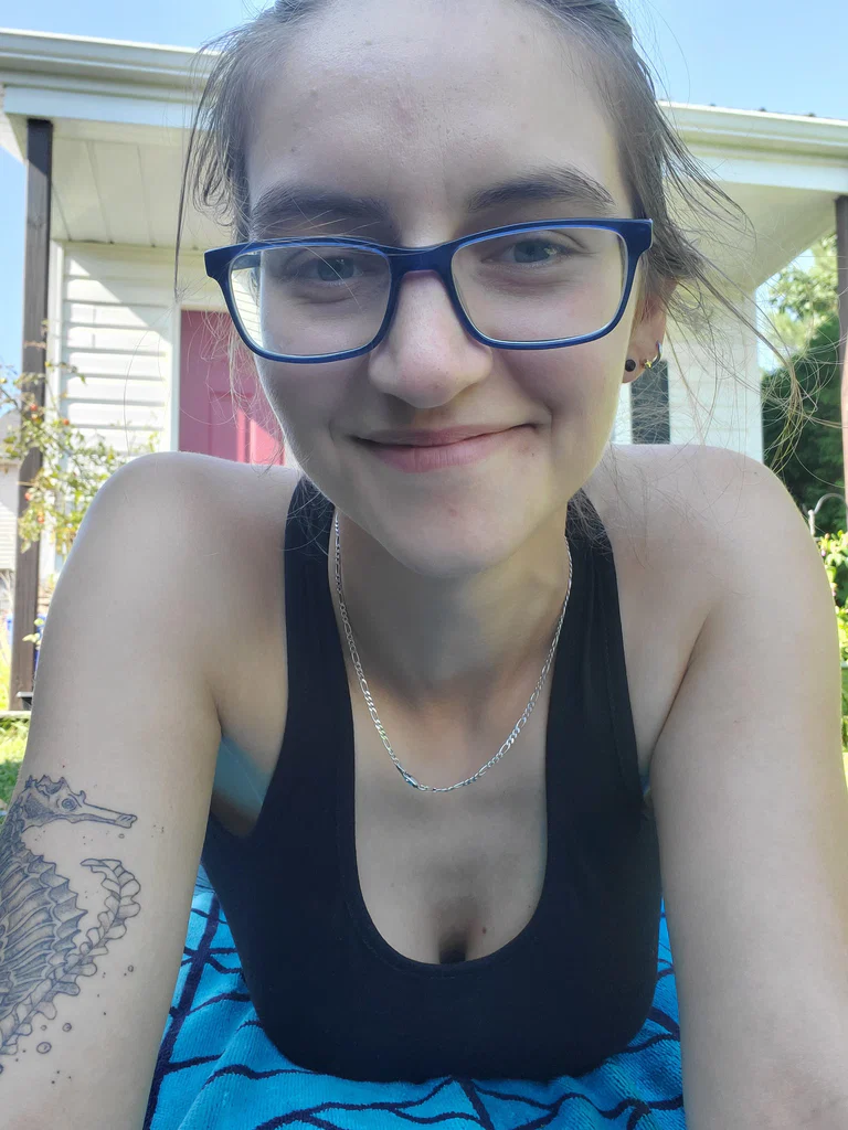 Rawrra's avatar