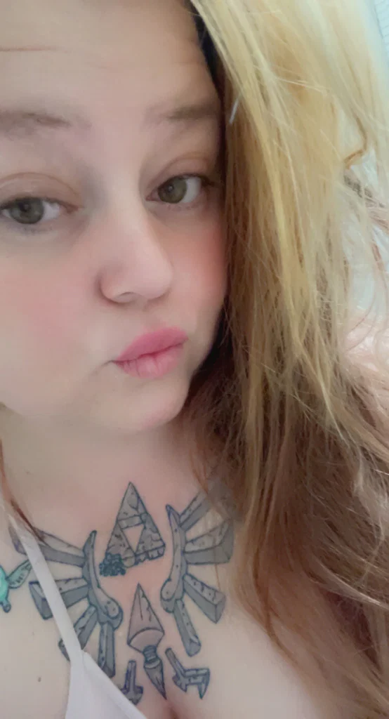 Cursed goddess