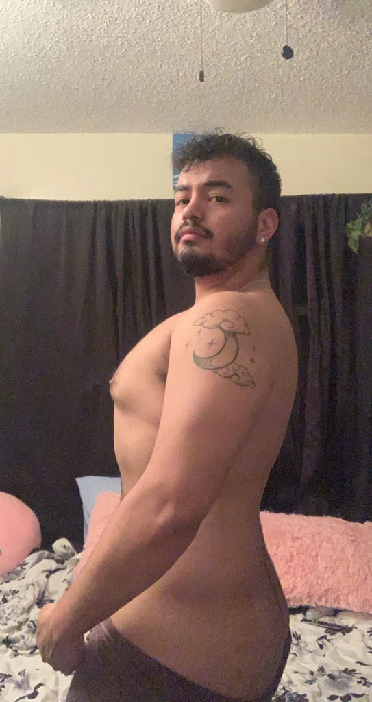 Angel 🍑's avatar