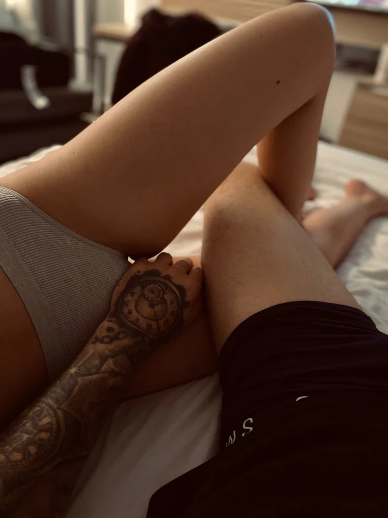 UKCouple's avatar
