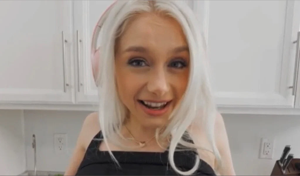Scarlett Hampton's avatar