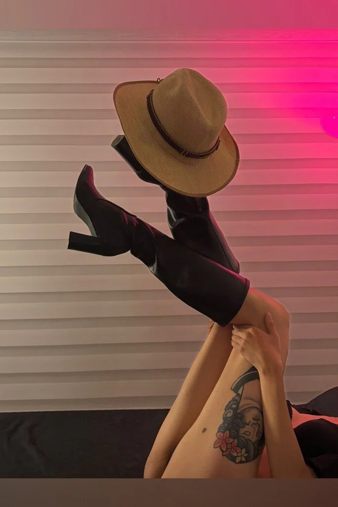 Elektra profile banner
