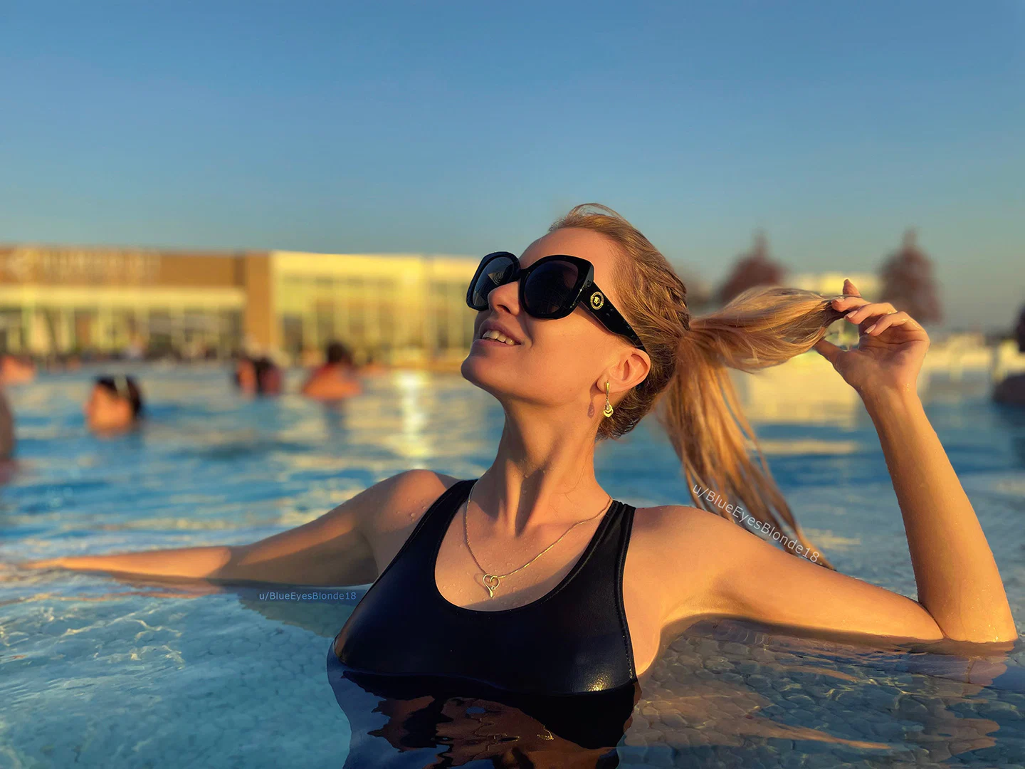 Blue Eyes Blonde - Jolene profile banner